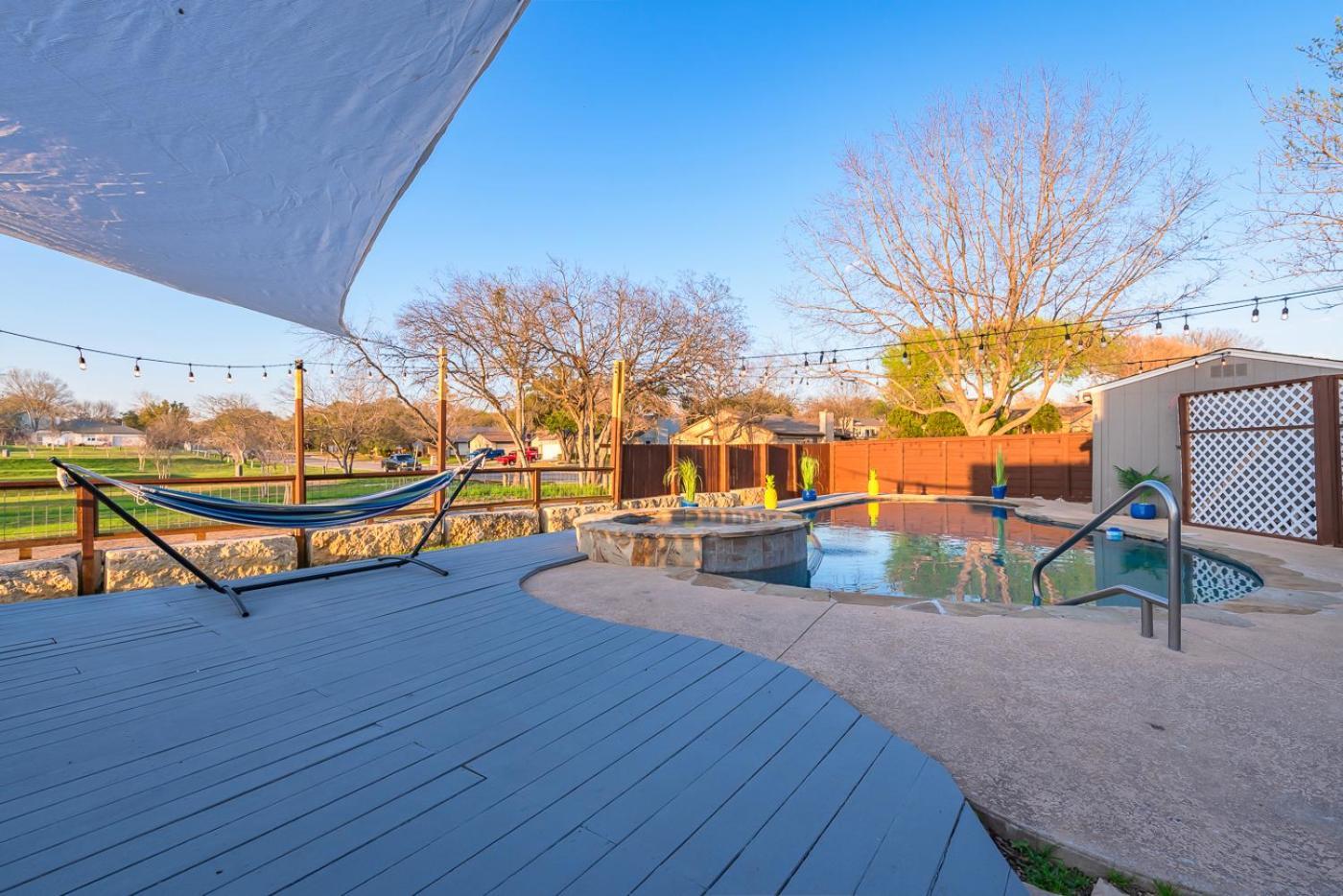 Stunning Pool Overlooking Golf Course & Game Room San Antonio Ngoại thất bức ảnh